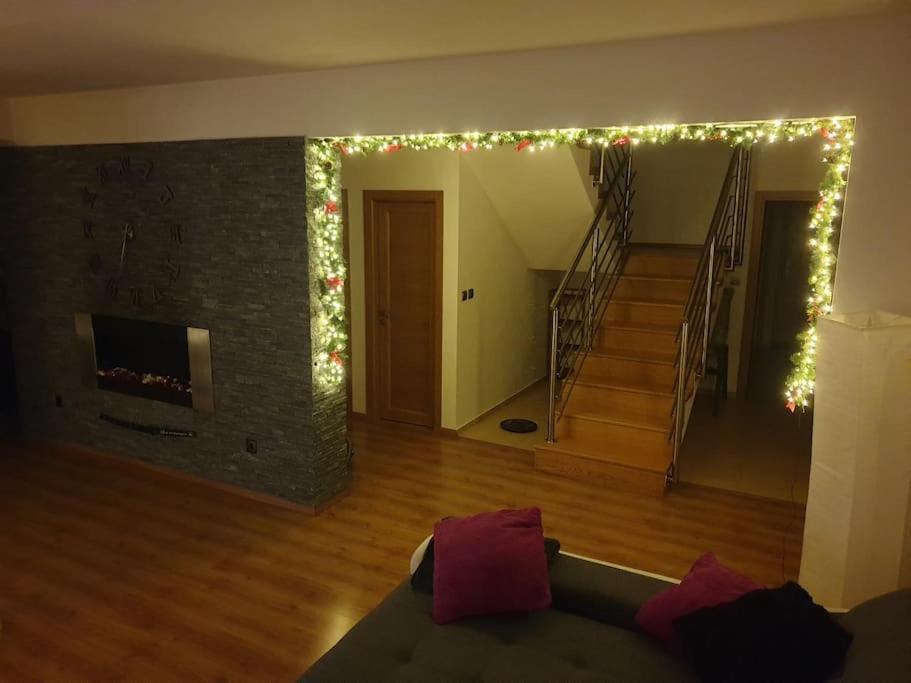 Mezonetovy Apartman V Centre Novej Dubnice Ilava Eksteriør billede